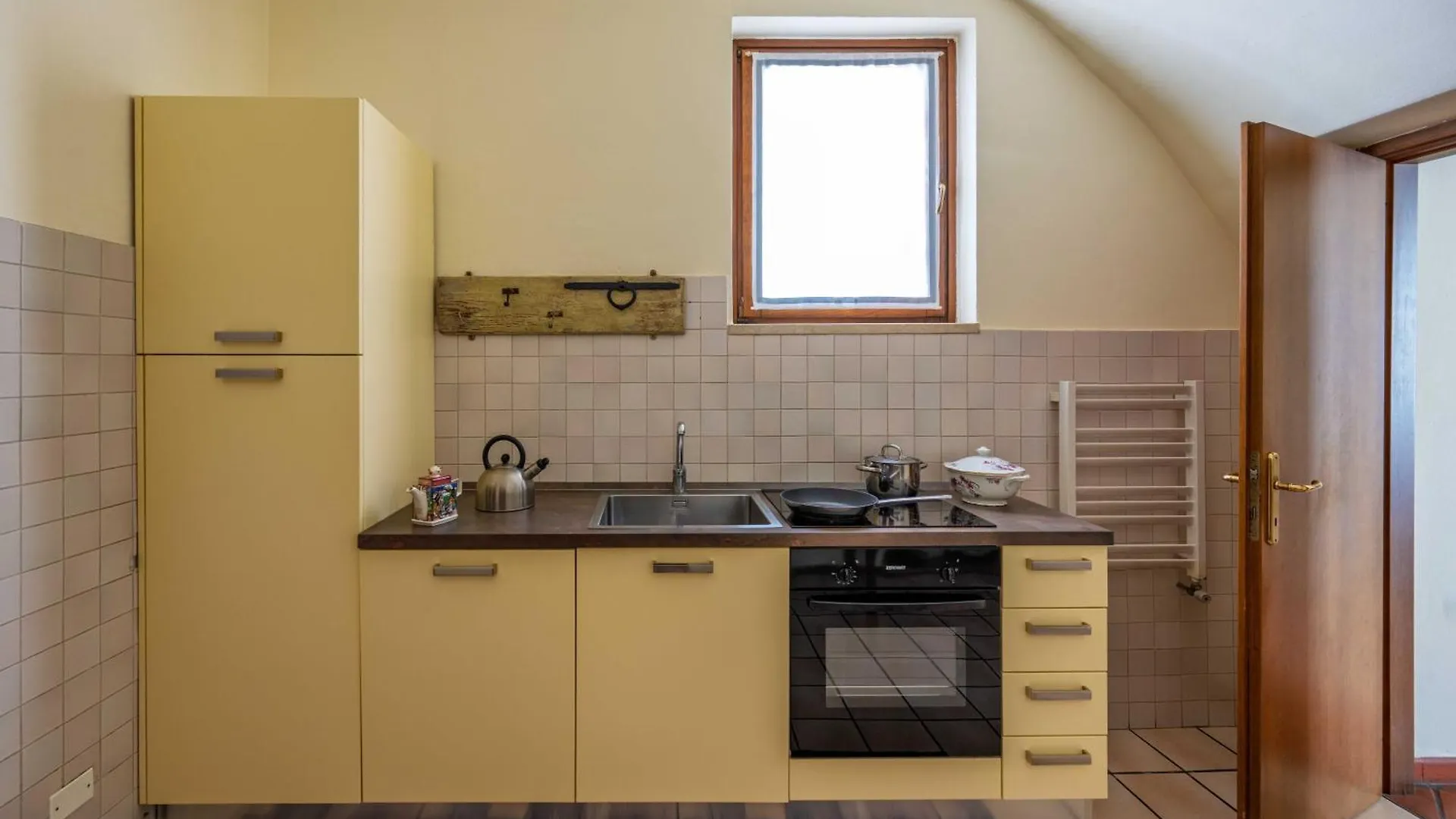 Apartment San Carlo Appartamenti Vacanze Soiano Del Lago Italien